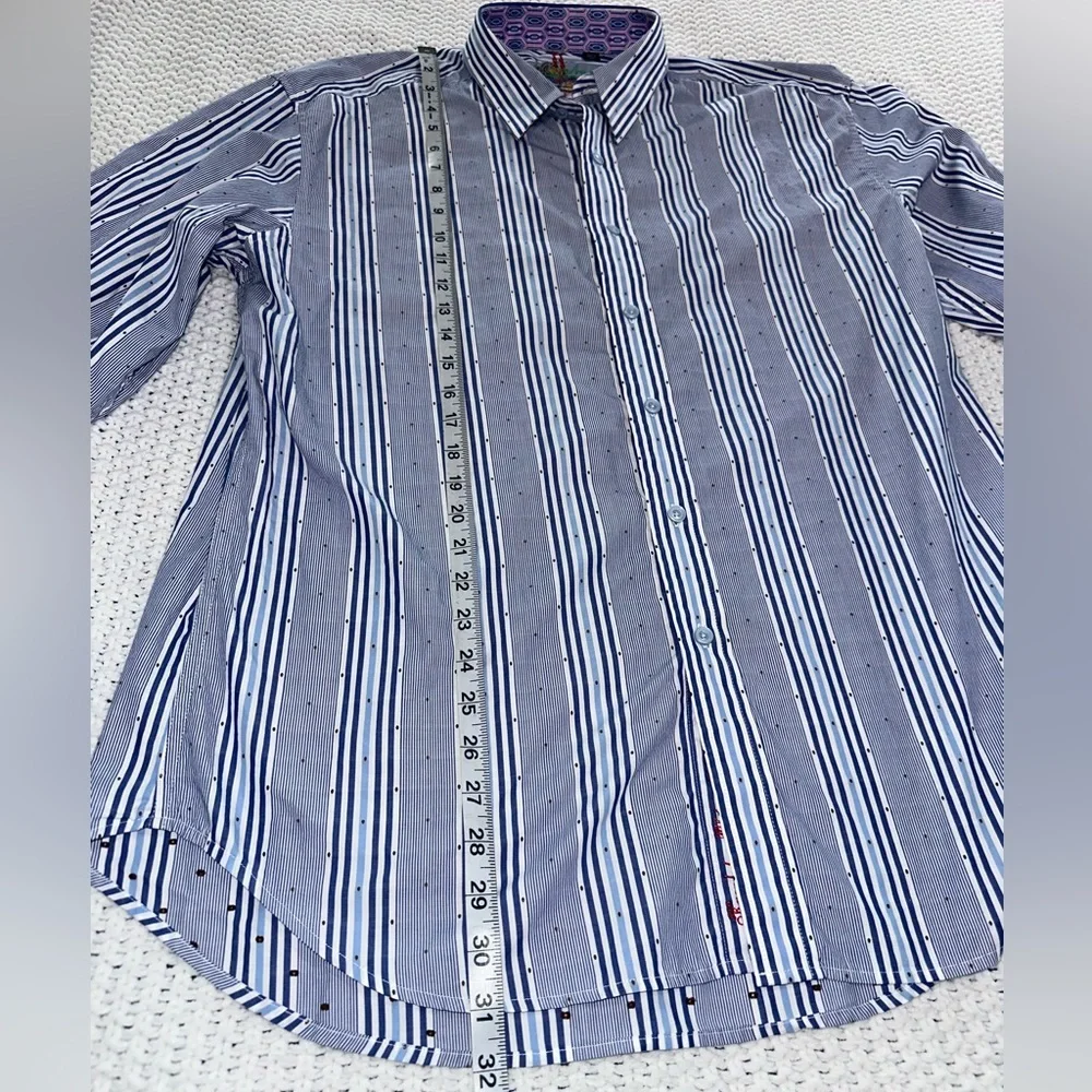 Robert Graham Shirt Mens Size XL Blue White Button Up Striped Flip‎ Cuff